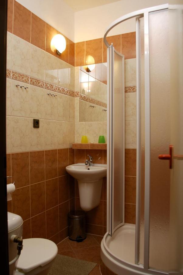 Pension Fuka Spindleruv Mlyn Quarto foto